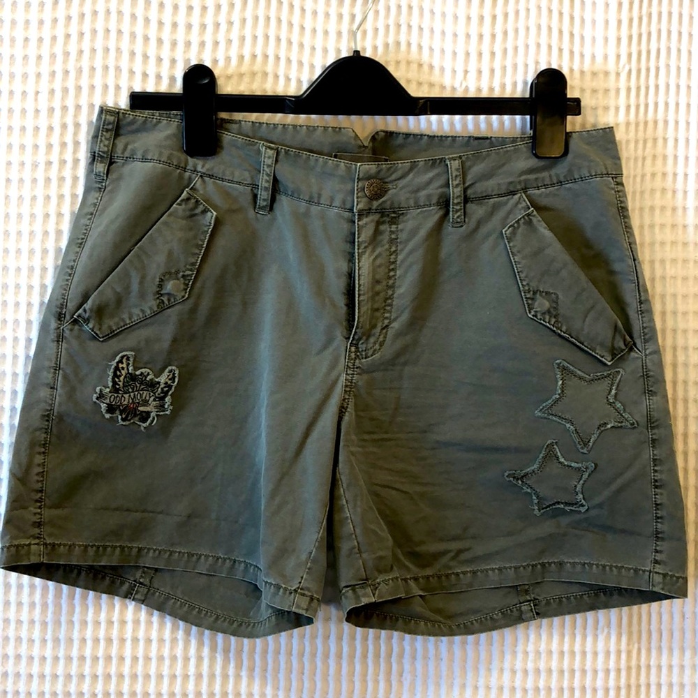 Odd Molly Heading for the Unexpected Shorts